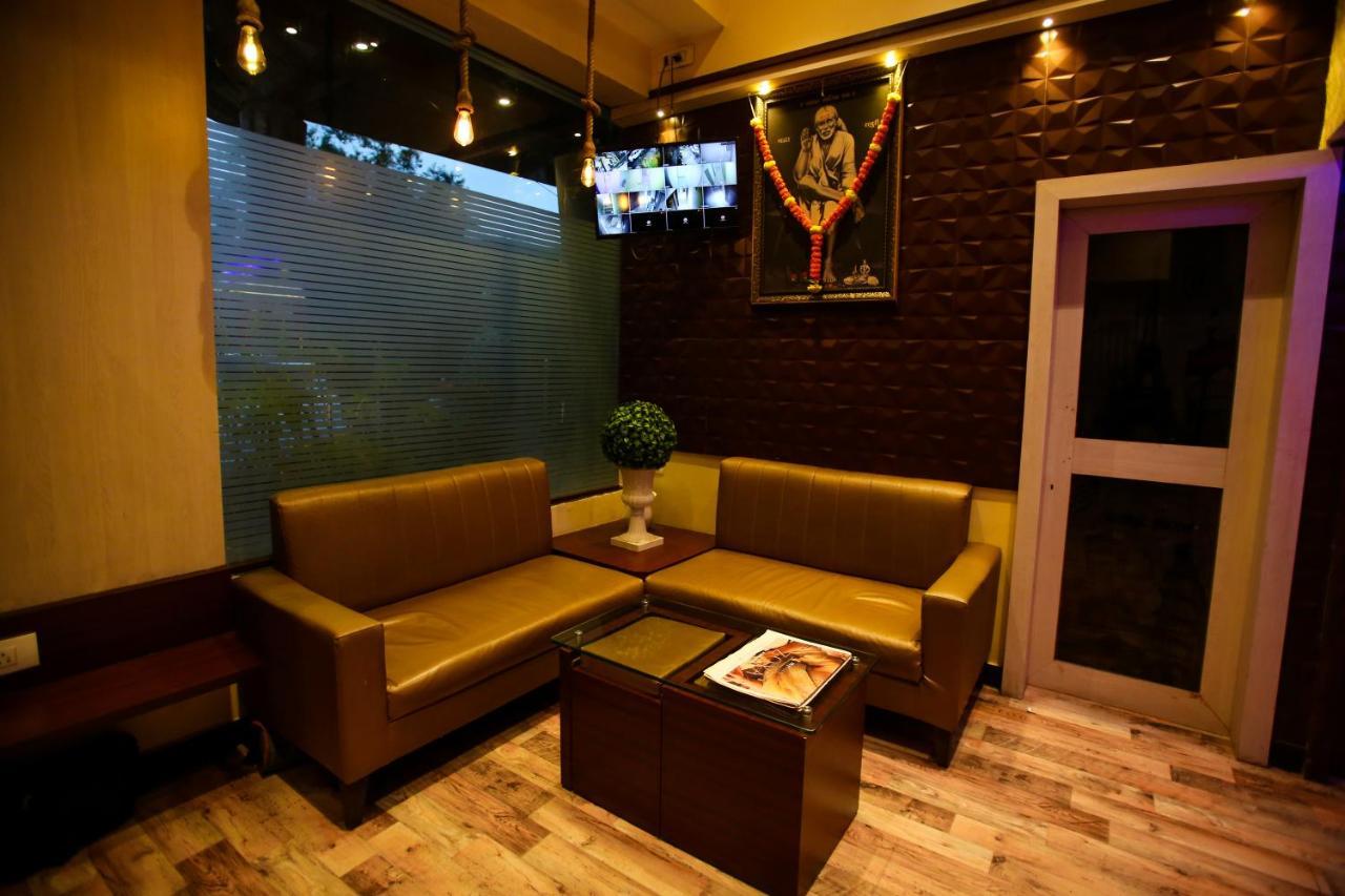 Garden Creek Residency - Near To Mumbai International Airport Hotel Eksteriør billede