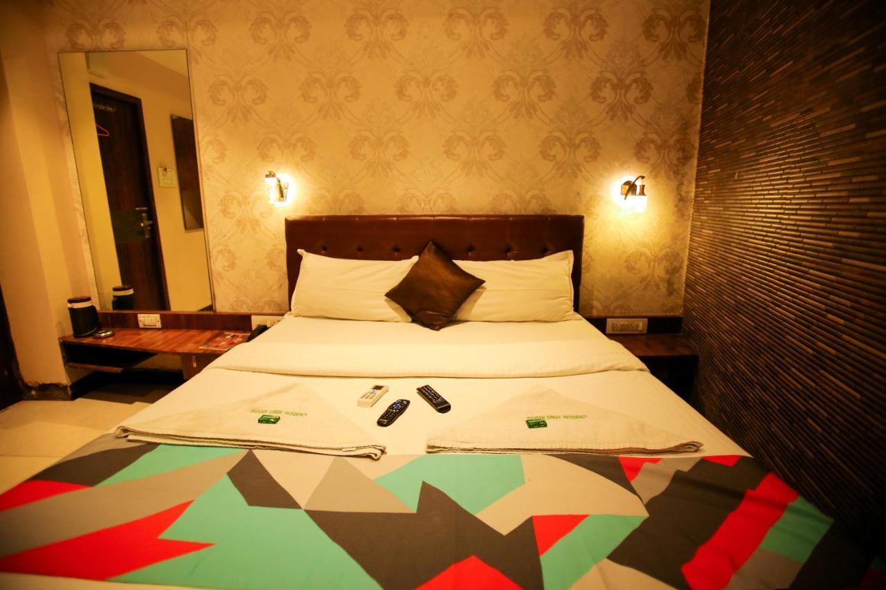 Garden Creek Residency - Near To Mumbai International Airport Hotel Eksteriør billede
