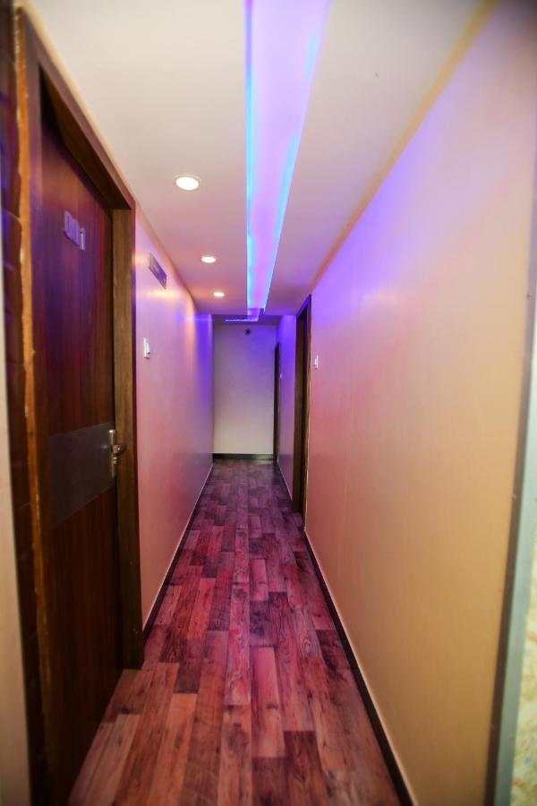 Garden Creek Residency - Near To Mumbai International Airport Hotel Eksteriør billede